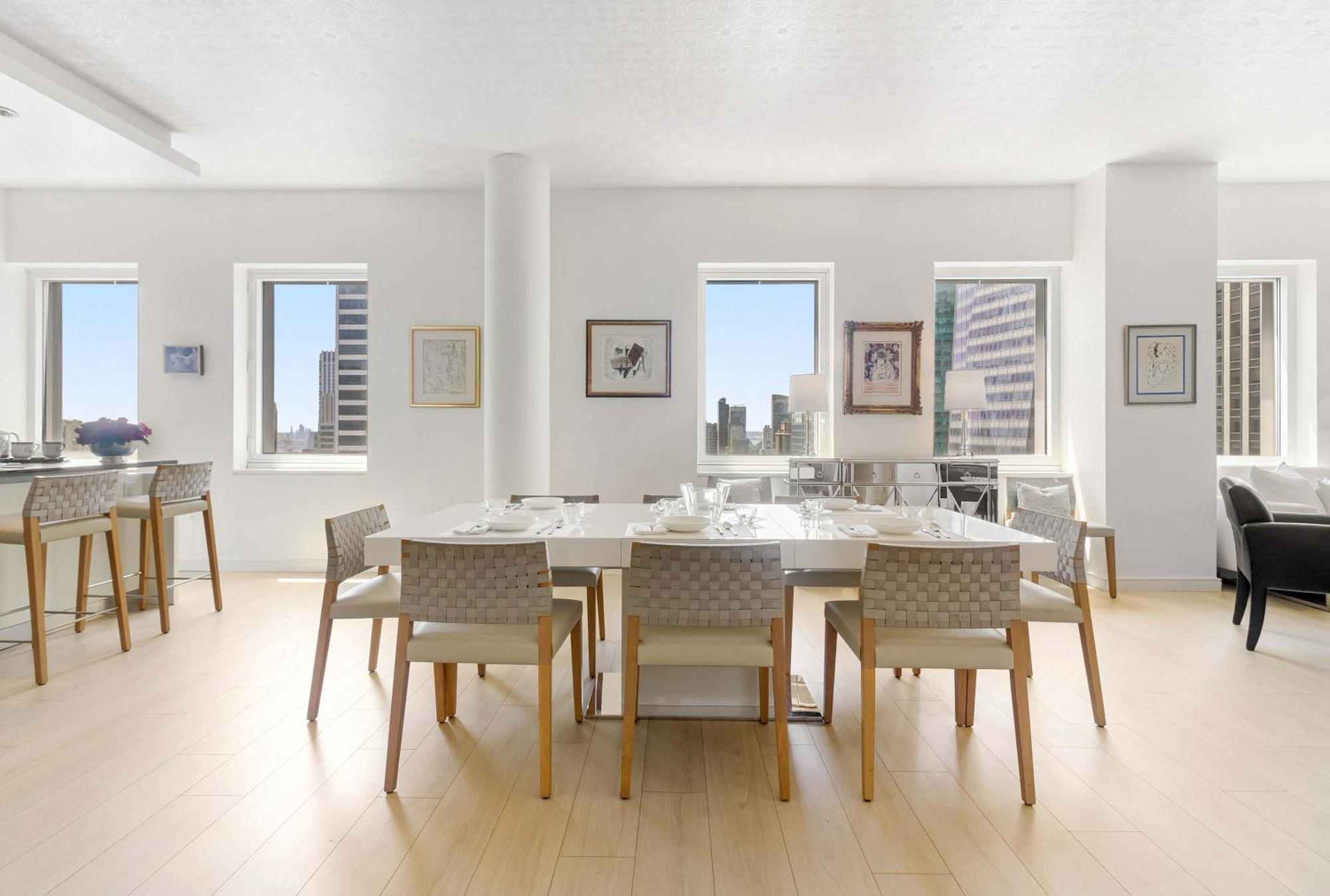 Penthouse 5min To Of The Rock, Views, Ac * New York