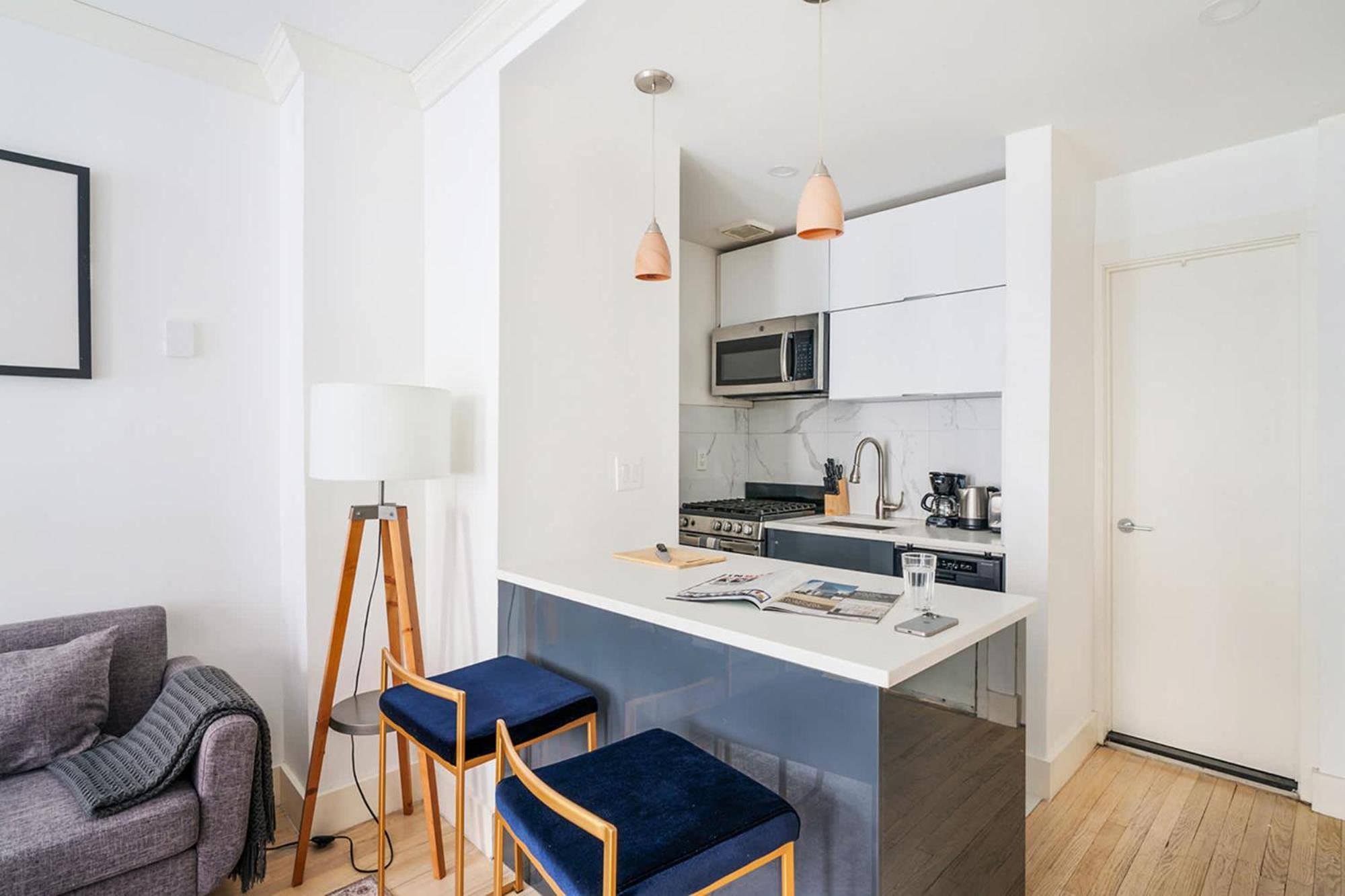 1597-2 Luxury Upper East Side W&d Apartment