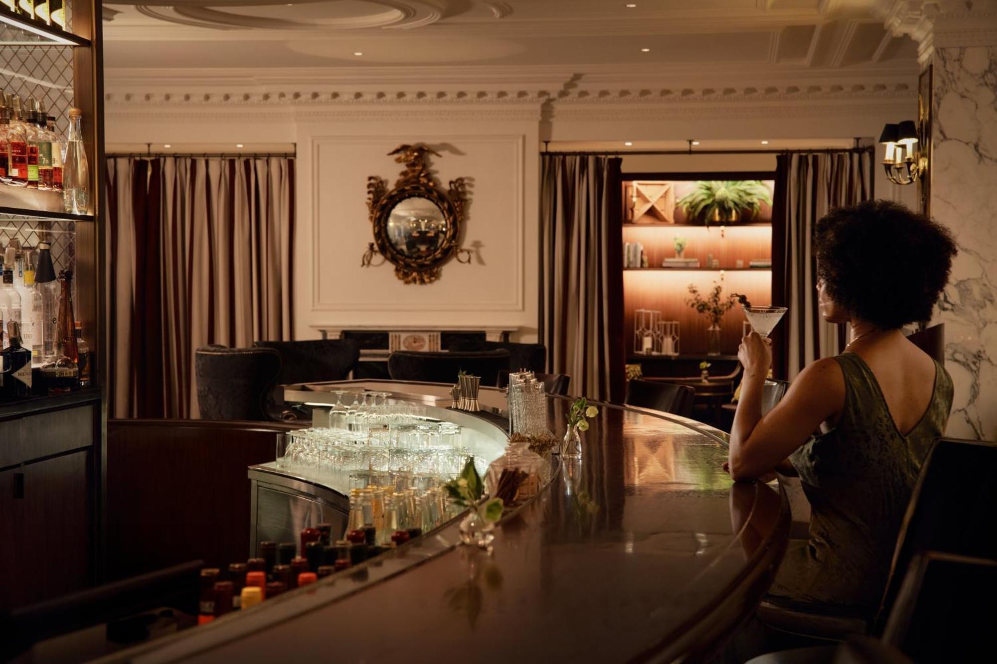 Intercontinental Barclay By Ihg Hotel New York