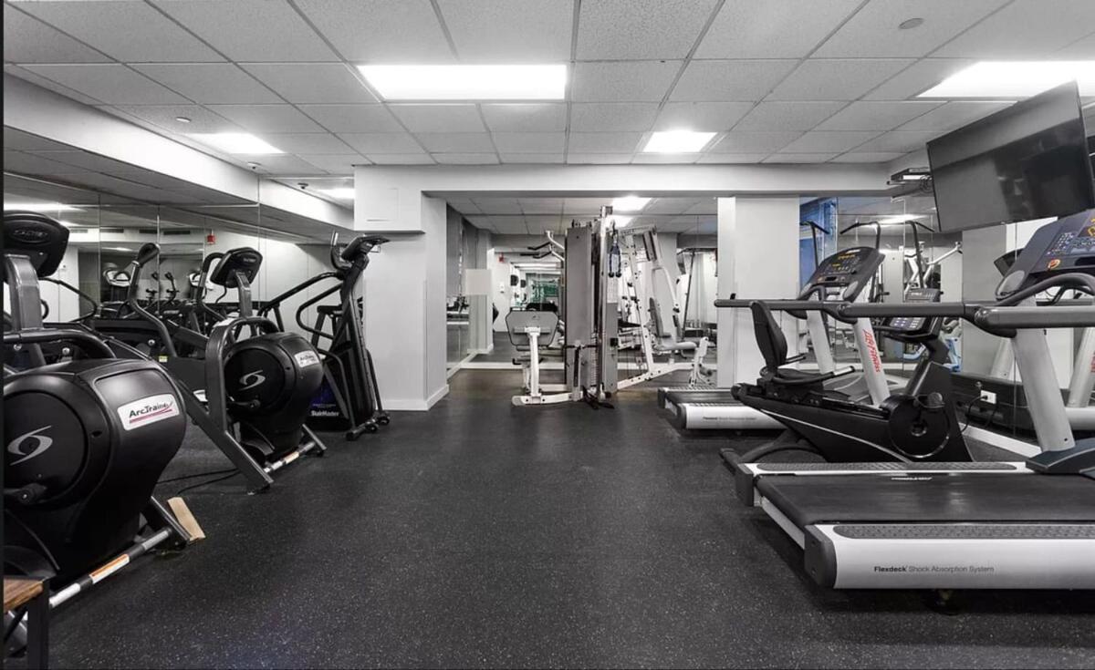 73-806 New 1br 1bth Uws Doorman Gym Apartamento *