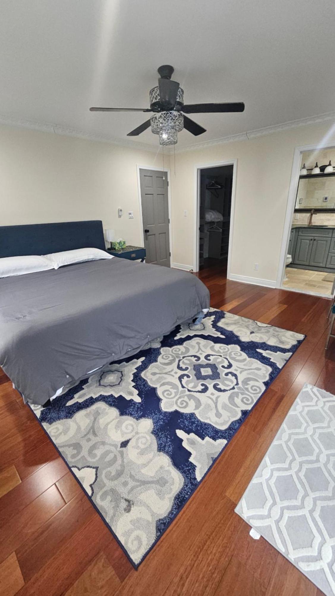 Luxury Hotel-style In Queens, New York