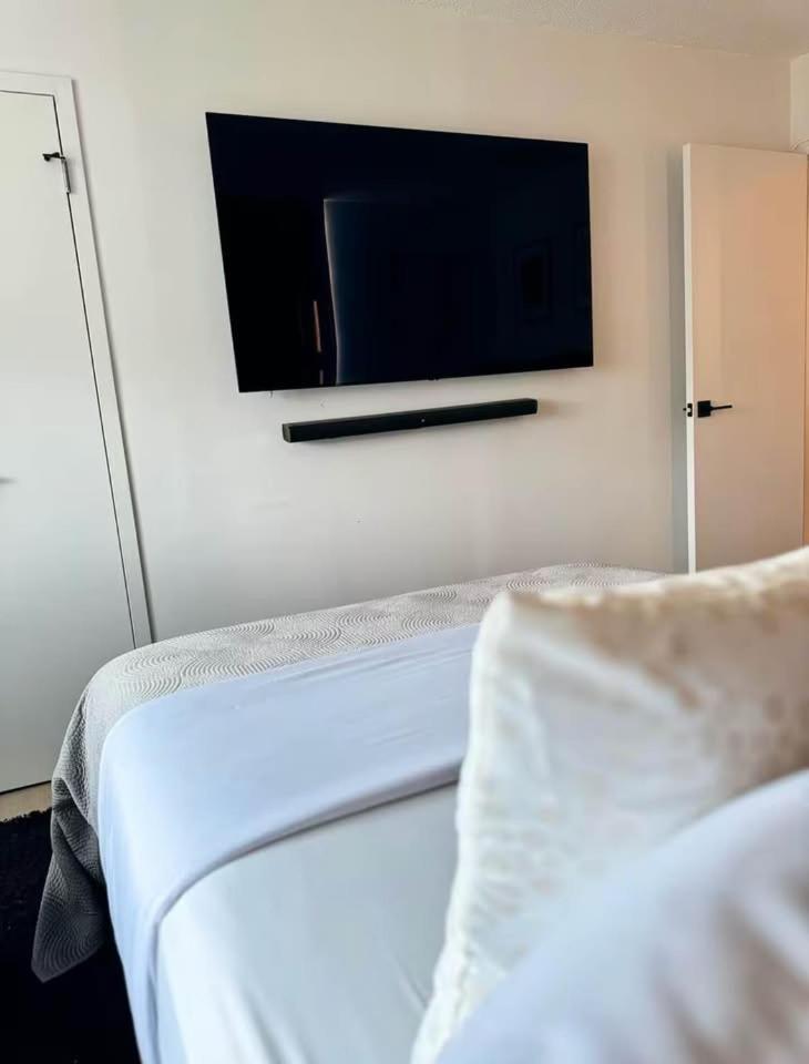 New Chic & Cozy 1bd Near East River, Minutes From Park Apartamento *