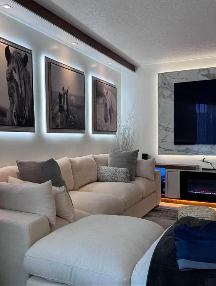 Apartamento New Chic & Cozy 1bd Near East River, Minutes From Park Nova York