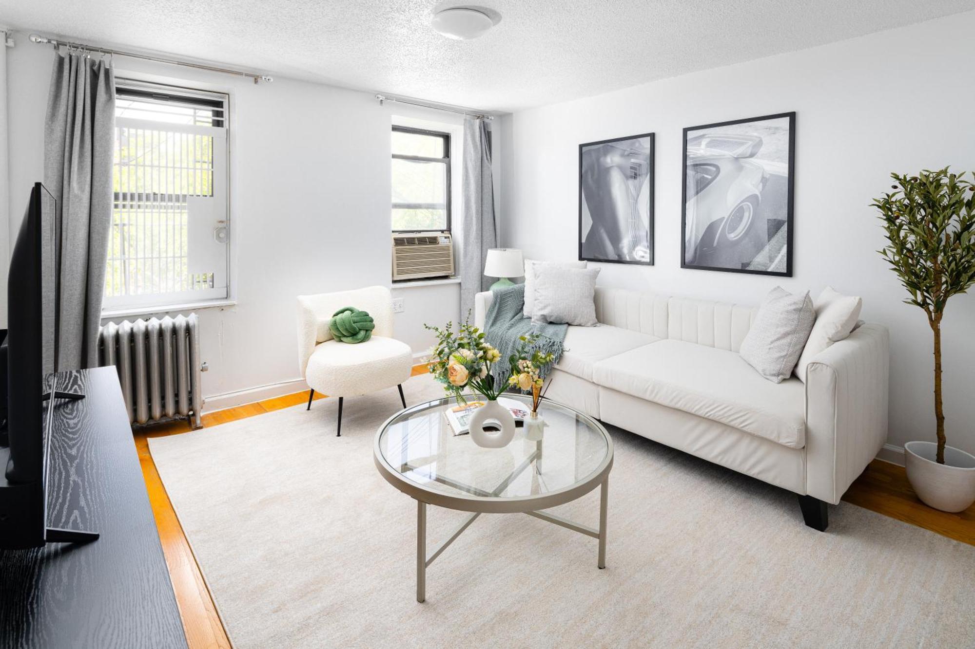 Apartment Spacious In Manhattan *