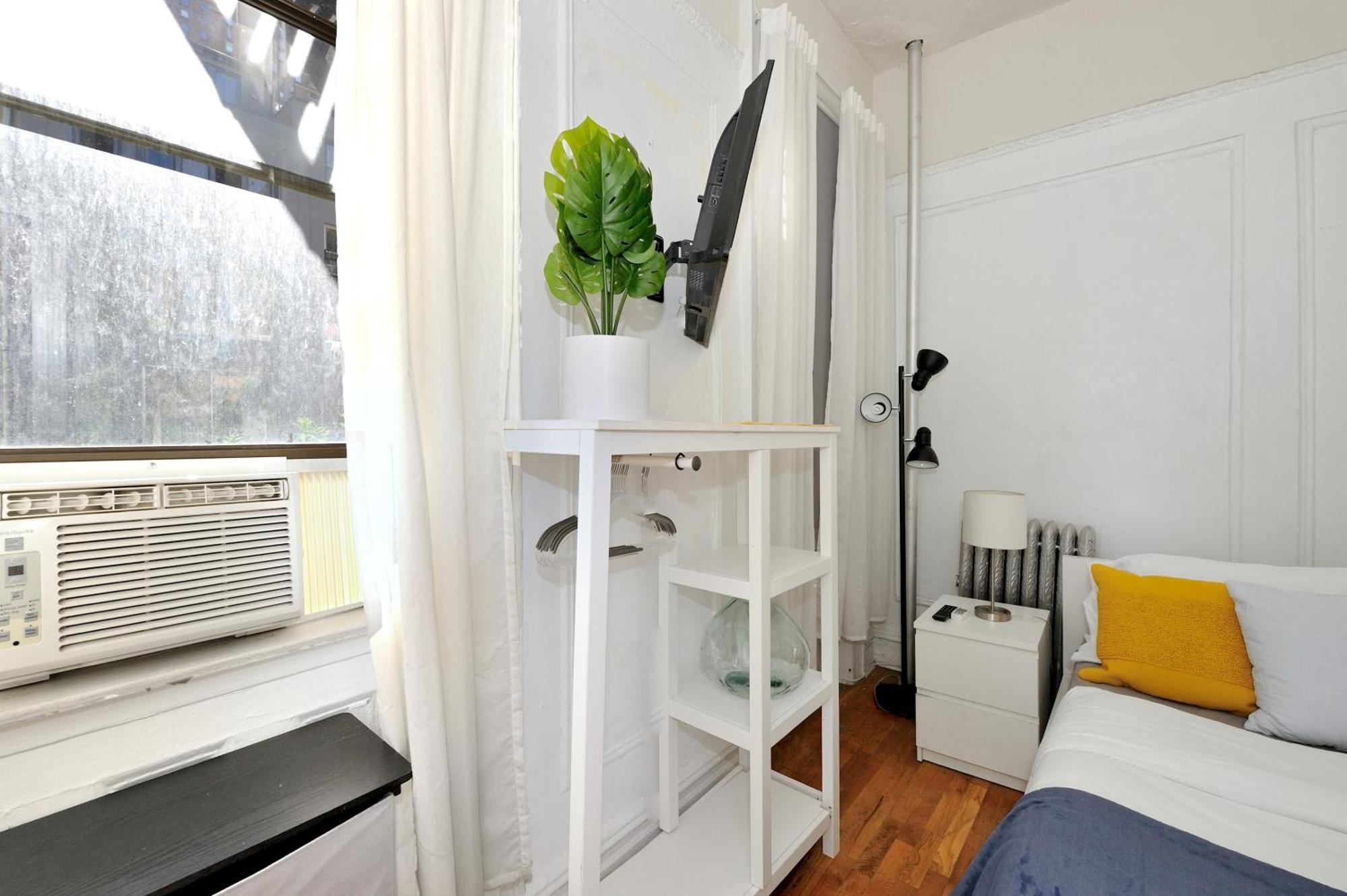 Midtown West Furnished 3br Perfect Share Apartment