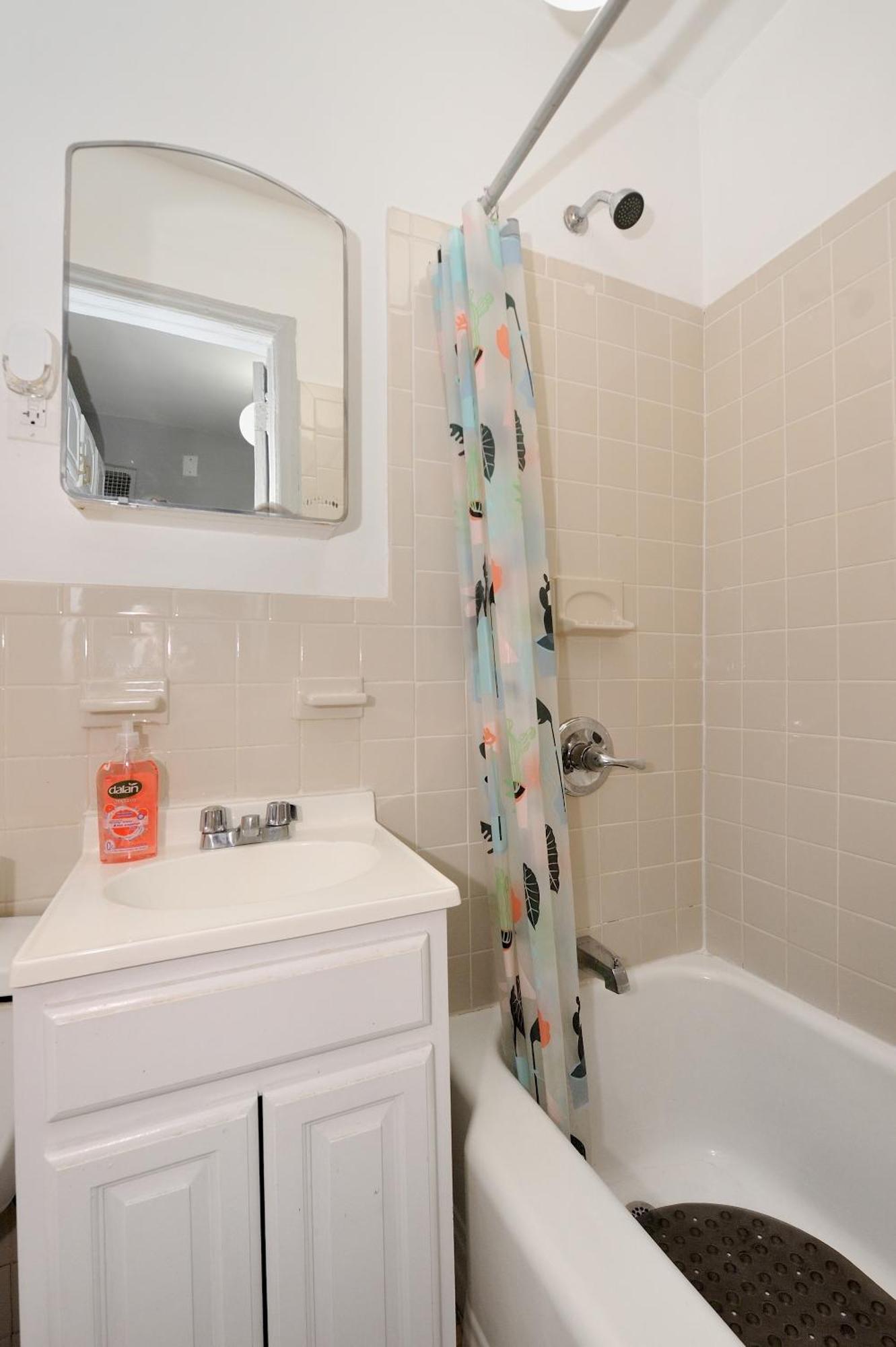 Spacious Upper East Side