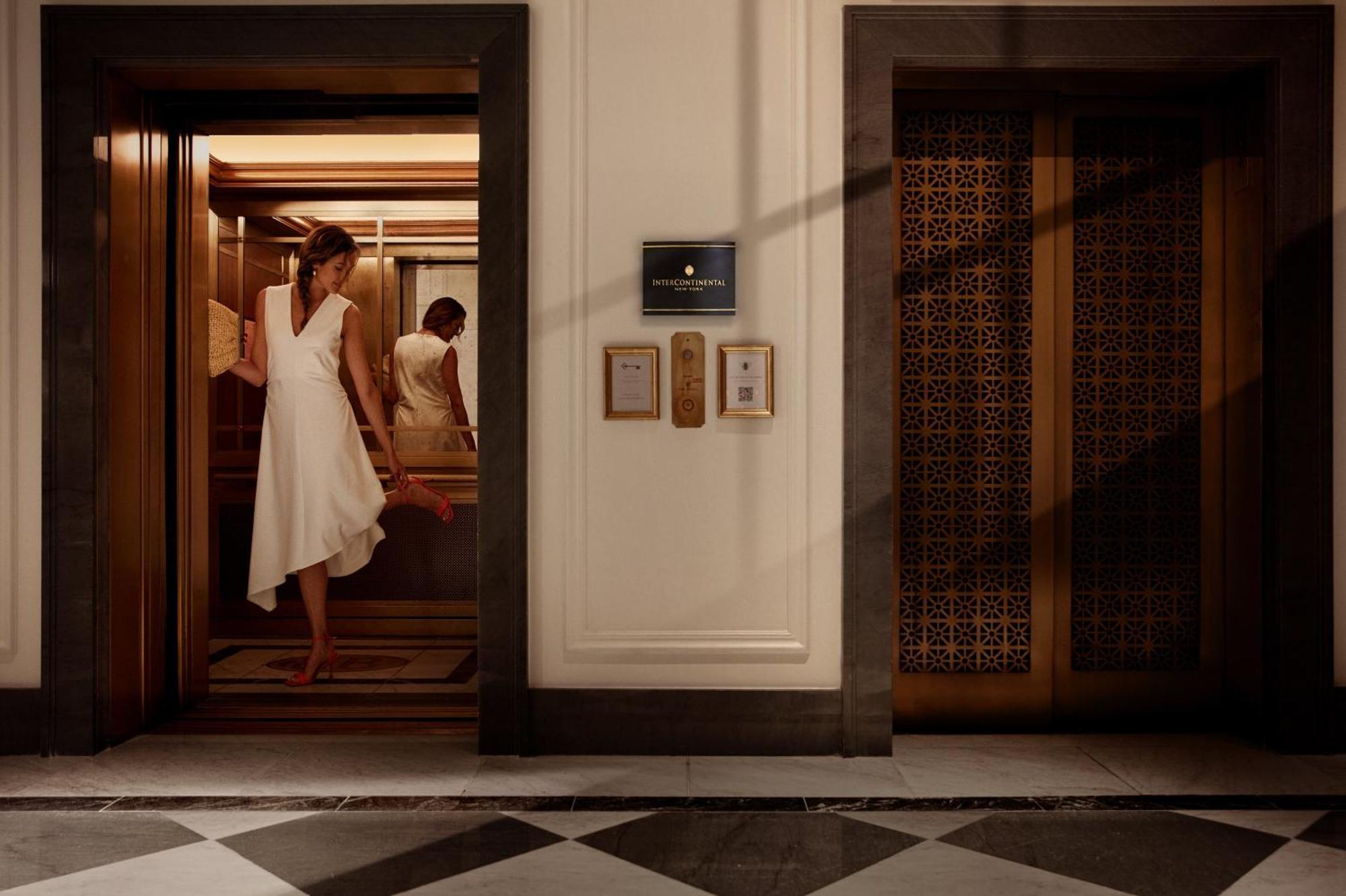 Intercontinental Barclay By Ihg Hotel New York