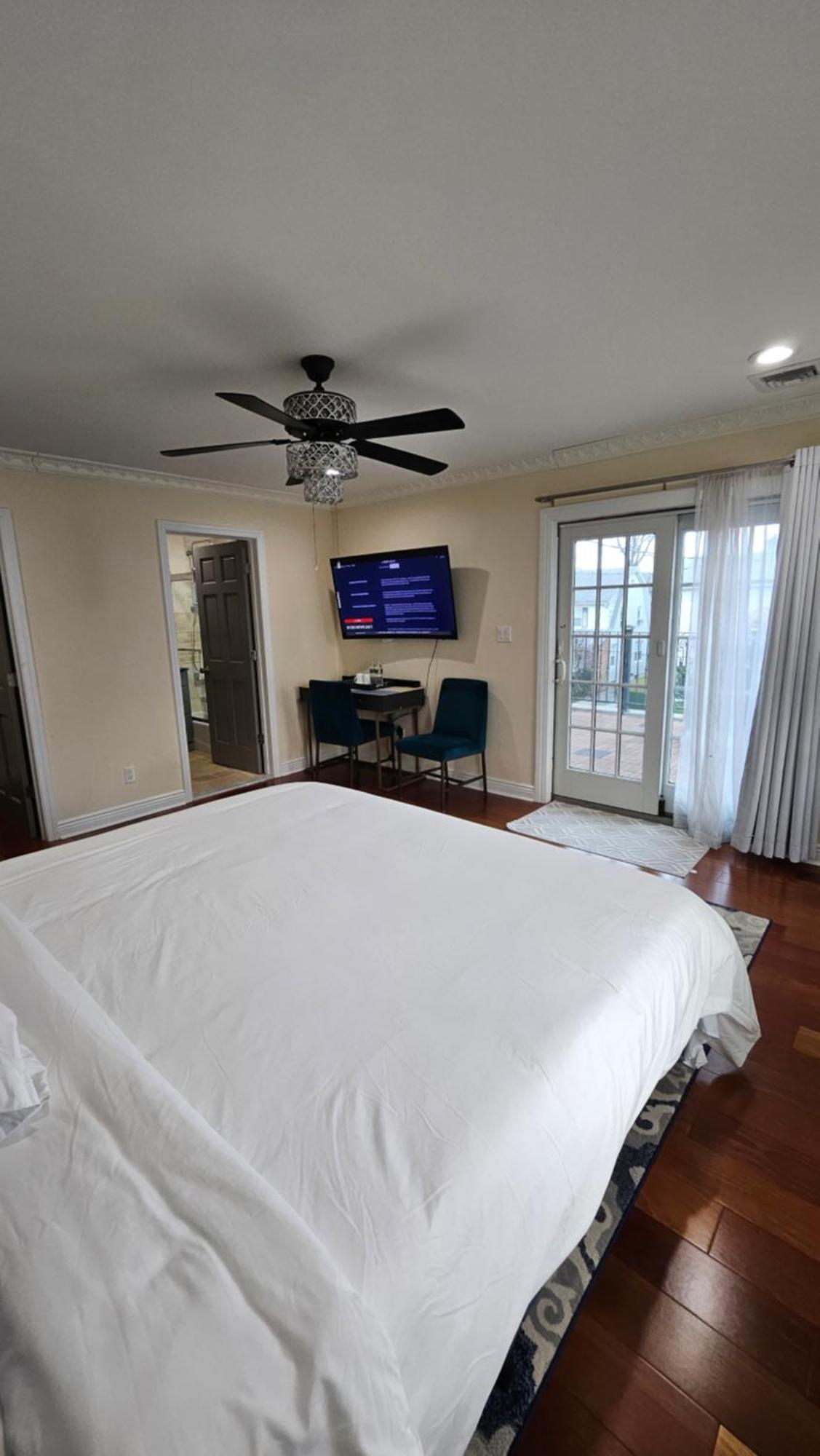 Luxury Hotel-style In Queens, Hospedagem domiciliar *