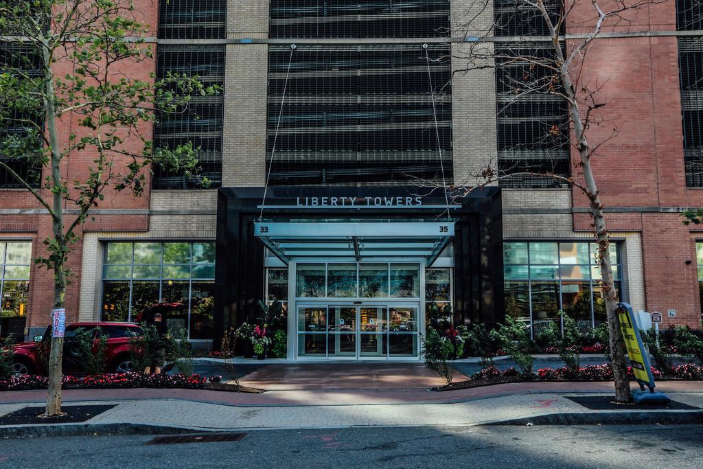 Liberty Towers - A Premier Furnished Apartment New York