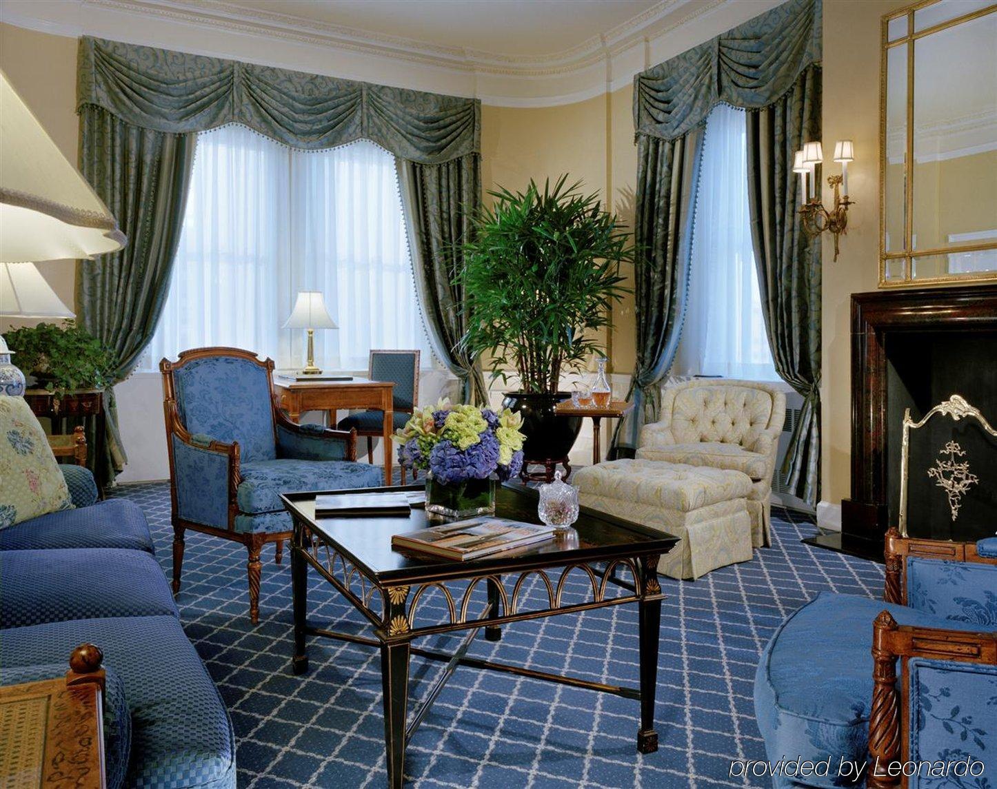 Hotel The Towers Of The Waldorf Astoria 5*
