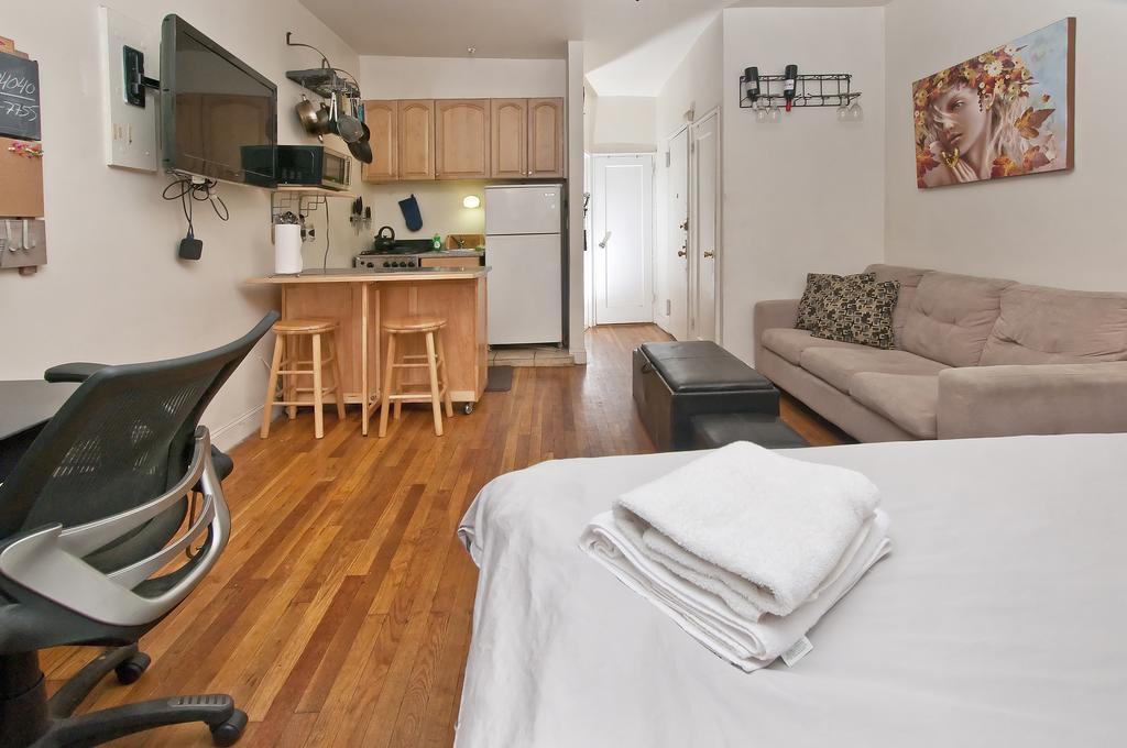 Yorkville -upper East Side Apartment *