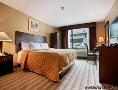 Days Bronx Hotel 2*