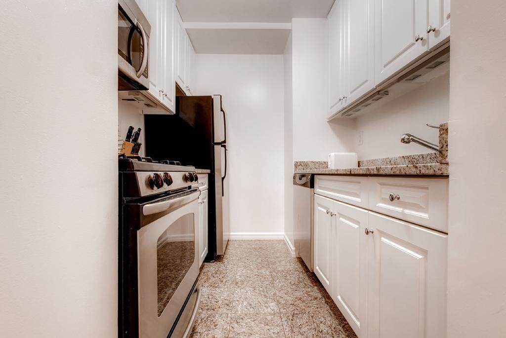 Global Luxury Suites At Symphony House Apartment New York