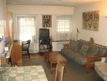 Apartment Off Park New York
