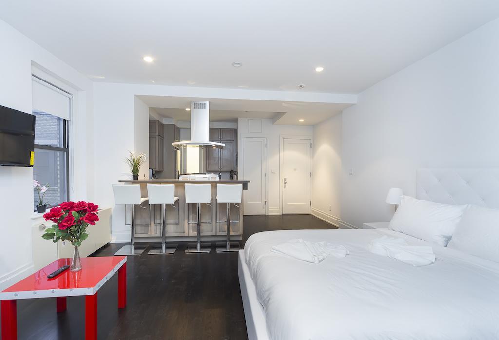 Hotel 5th Ave 4*
