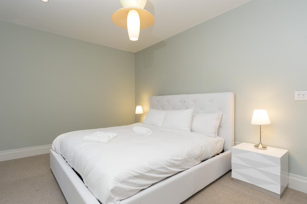 Hotel 5th Ave 4*