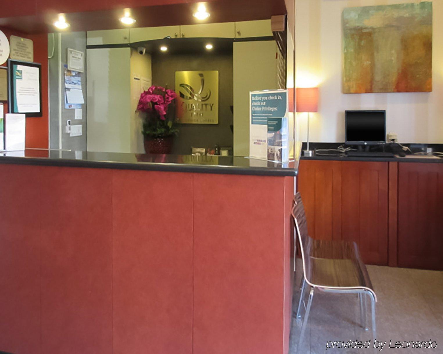 Hotel Prince Flushing 2*