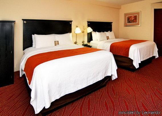 Comfort & Laguardia Airport 3* Nova York