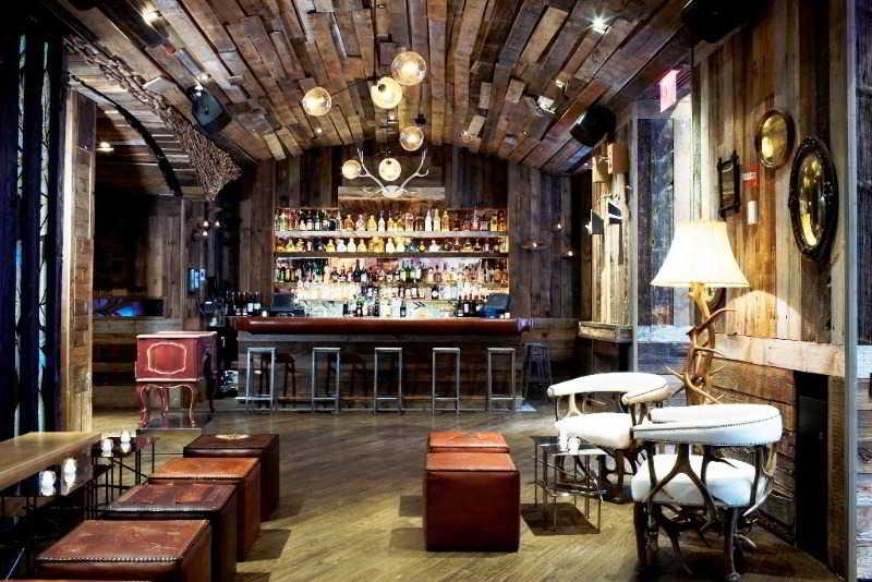 Hotel Oyo Times Square 4*