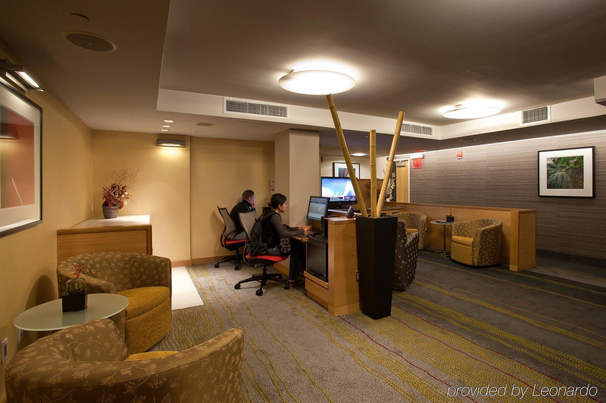 The Jewel Hotel, Hotel Nova York