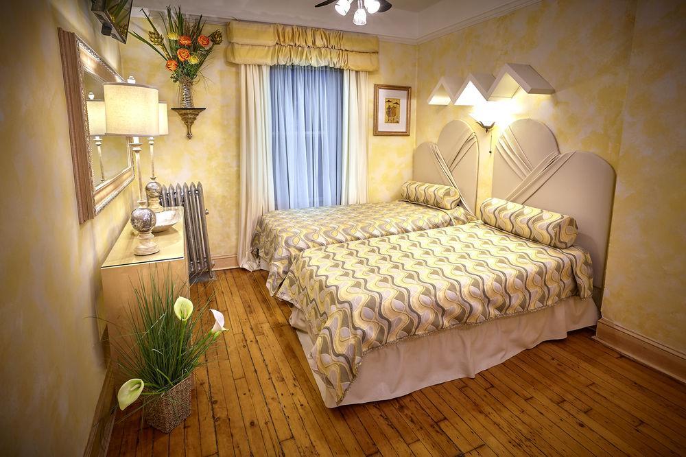 The International Cozy Gasthof