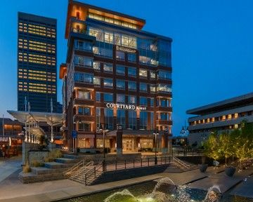57 Hotel 4*