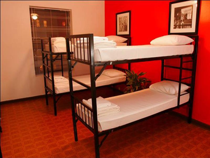 Hostel Broadway Hotel&hostel