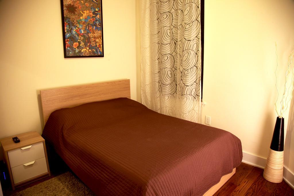 Cozy Near Park