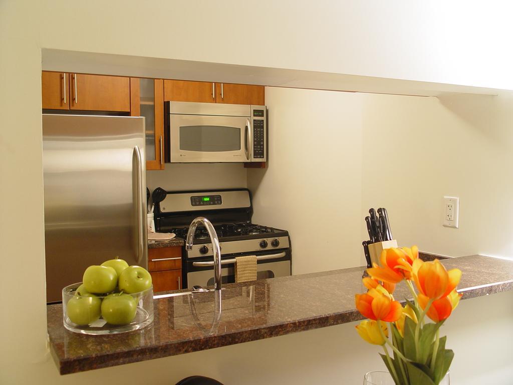 Apartment 54th Street Suites At Times Square