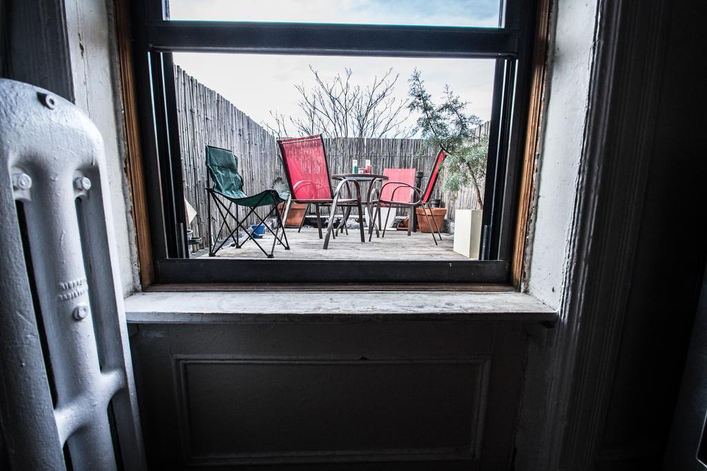 Brooklyn Getaways Apartment