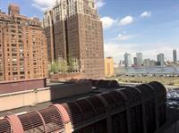 Waterview Apartment *