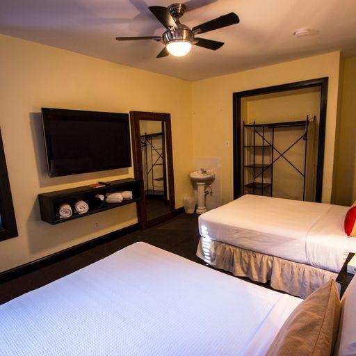 Broadway Hotel&hostel Hostel