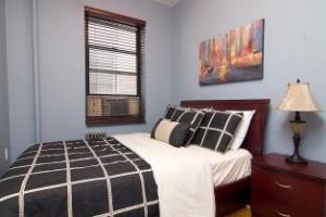 Hotel 49th St And 9th Ave - 3 Bedroom *