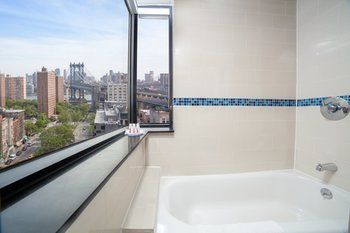 Howard Johnson Soho New York