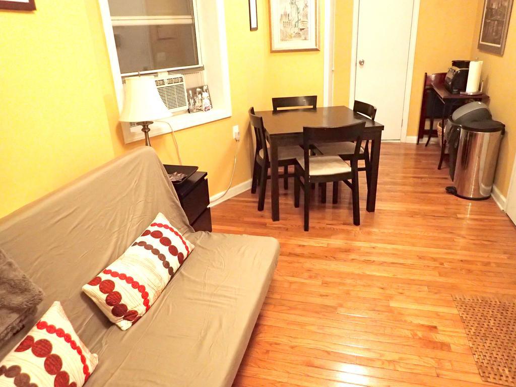 Large 1 Bedroom Chinatown Apartamento *