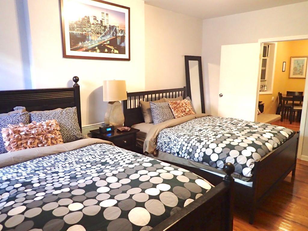 Large 1 Bedroom Chinatown Apartamento