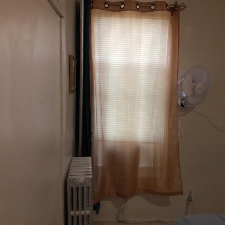 Studio And 1 Bedroom Apartments - Bronx *