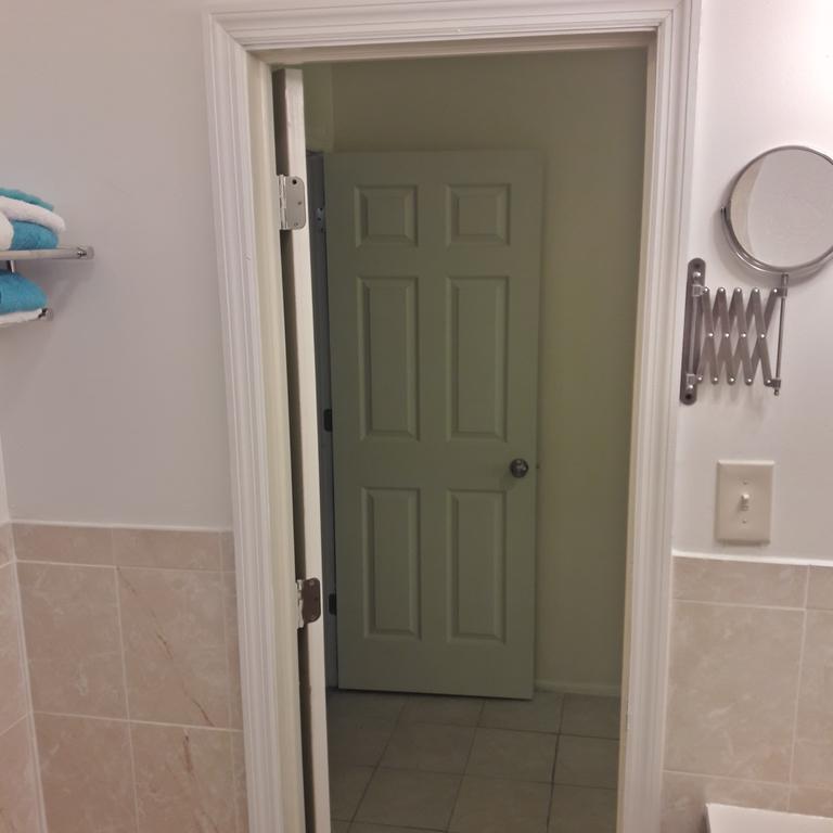 Studio And 1 Bedroom Apartments - Bronx Apartment *
