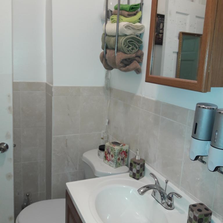 Studio And 1 Bedroom Apartments - Bronx New York