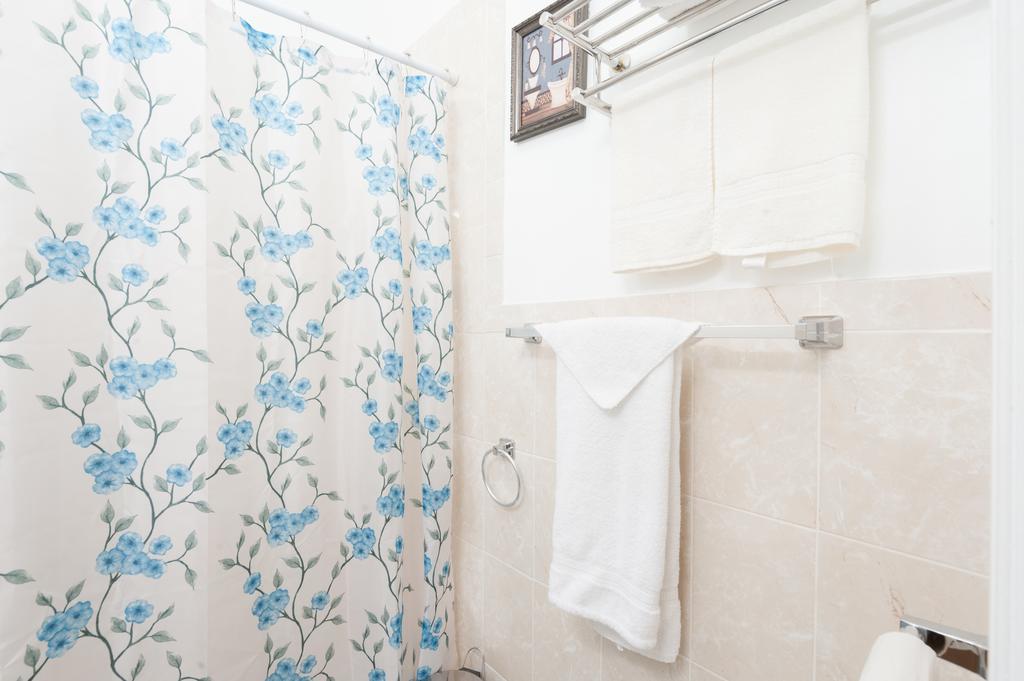 Studio And 1 Bedroom Apartments - Bronx * New York