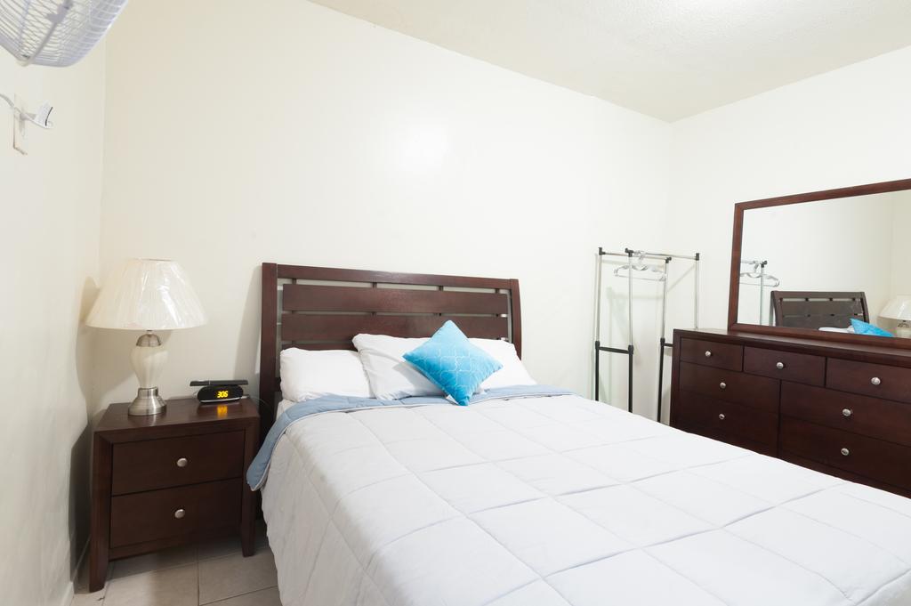 Studio And 1 Bedroom Apartments - Bronx Apartment *