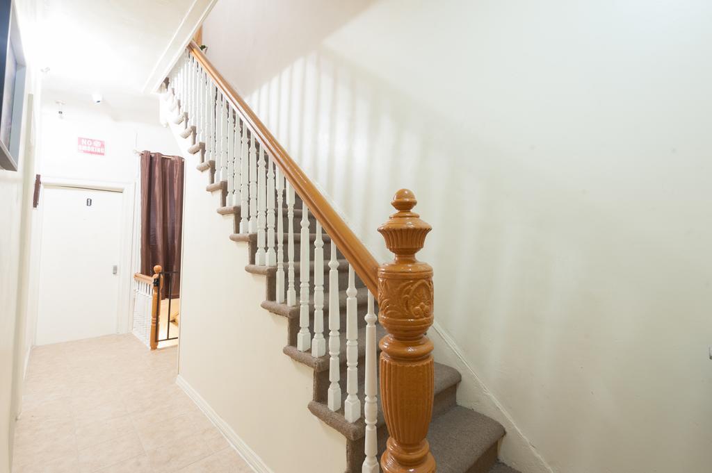 Studio And 1 Bedroom Apartments - Bronx Apartment