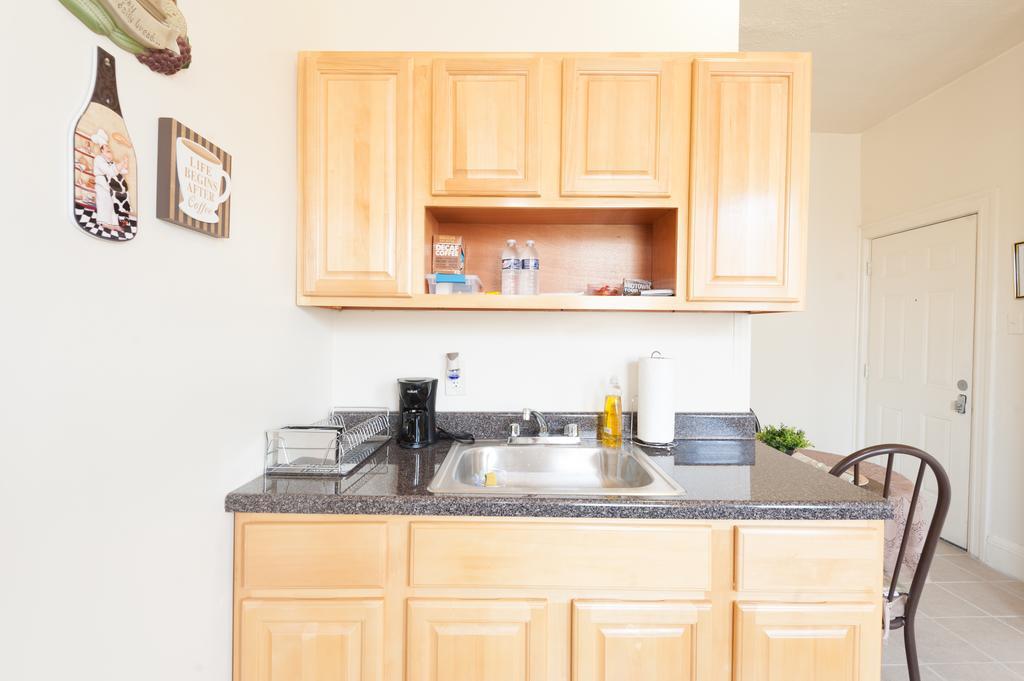 Studio And 1 Bedroom Apartments - Bronx Apartment