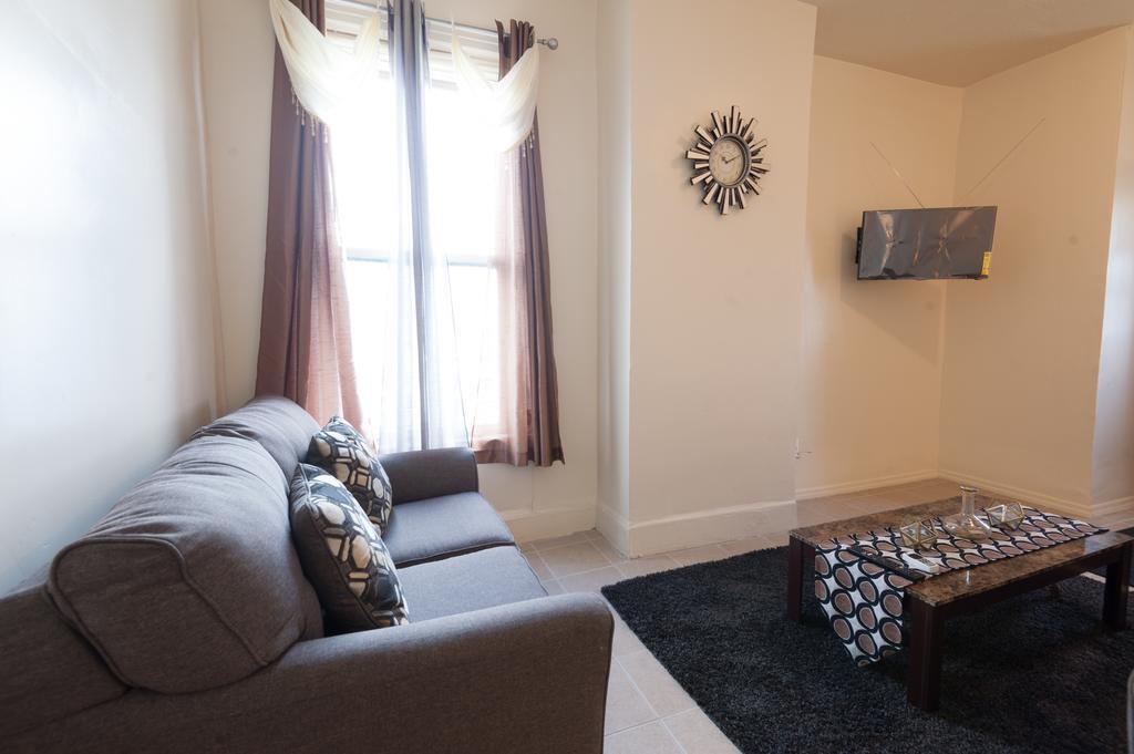 Apartment Studio And 1 Bedroom Apartments - Bronx *
