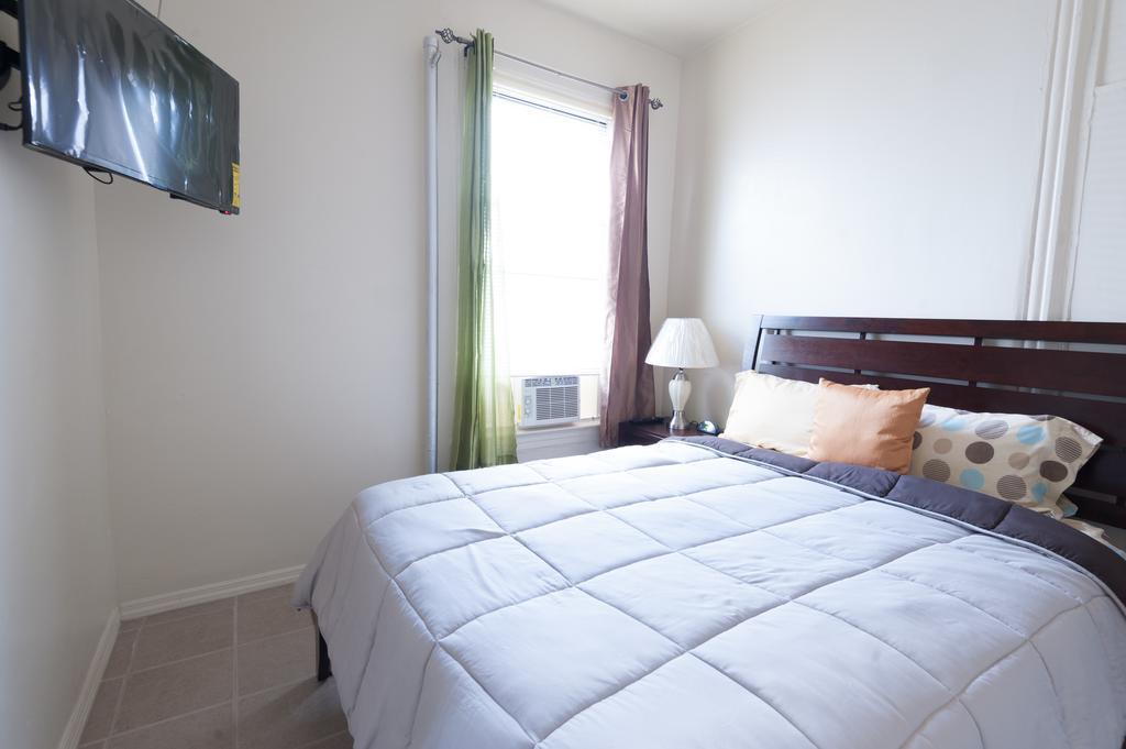 Studio And 1 Bedroom Apartments - Bronx Apartment