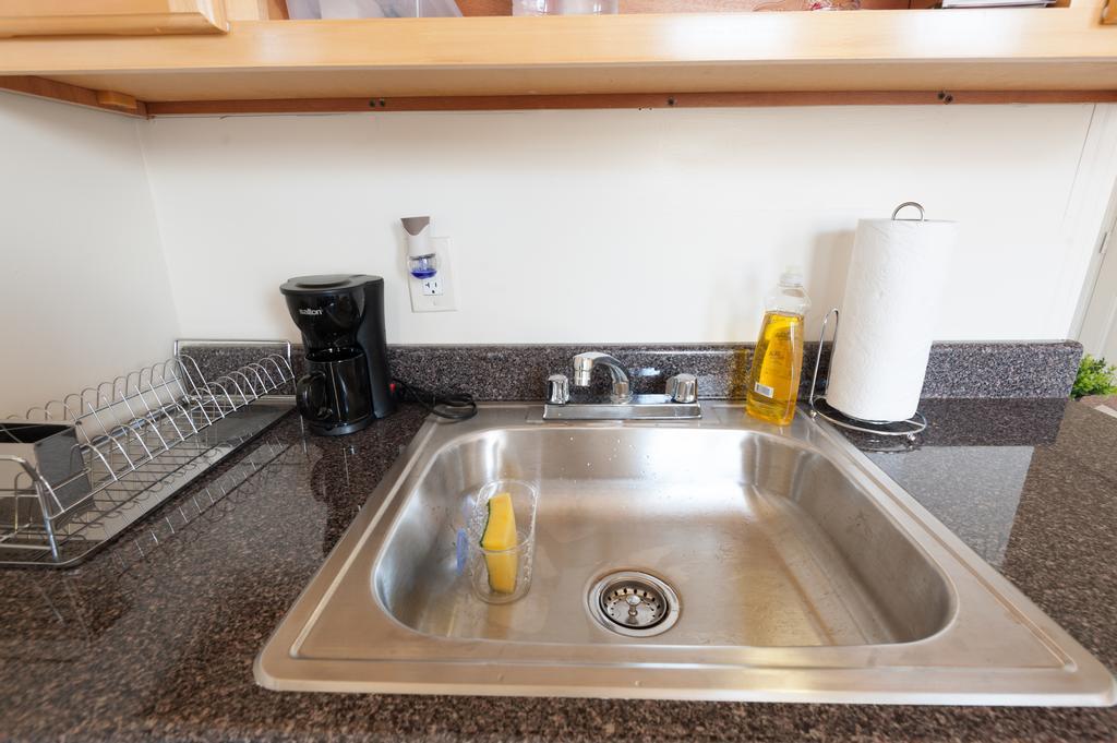 Studio And 1 Bedroom Apartments - Bronx Apartment *