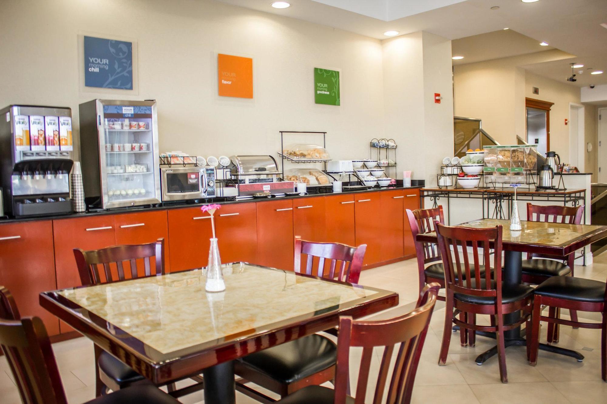 Comfort & Laguardia Airport 3* Nova York
