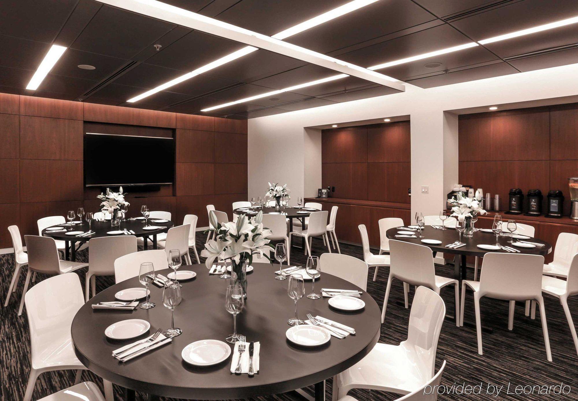 Courtyard By Marriott Long Island City/new York Manhattan View New York