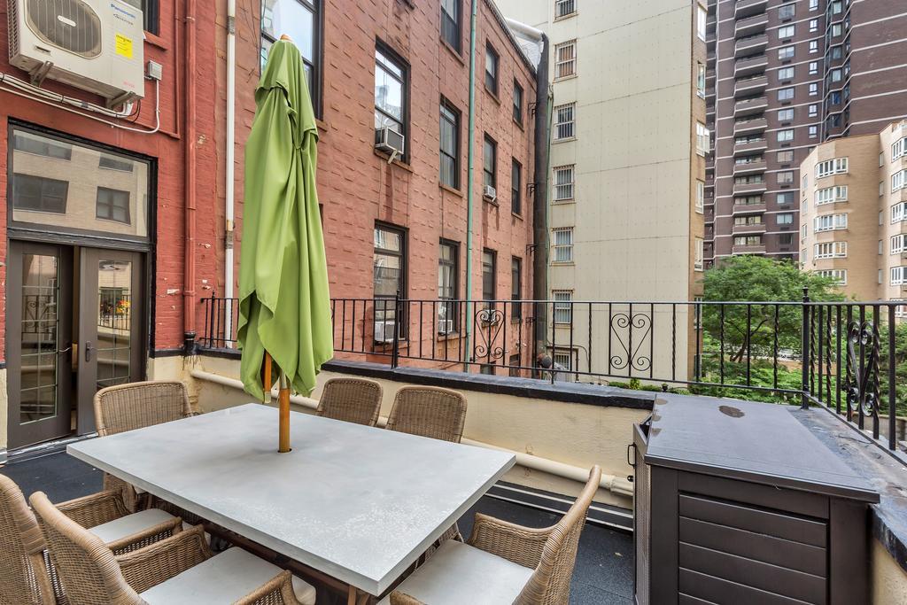 Apartment 3/2 Columbus Circle #3 New York