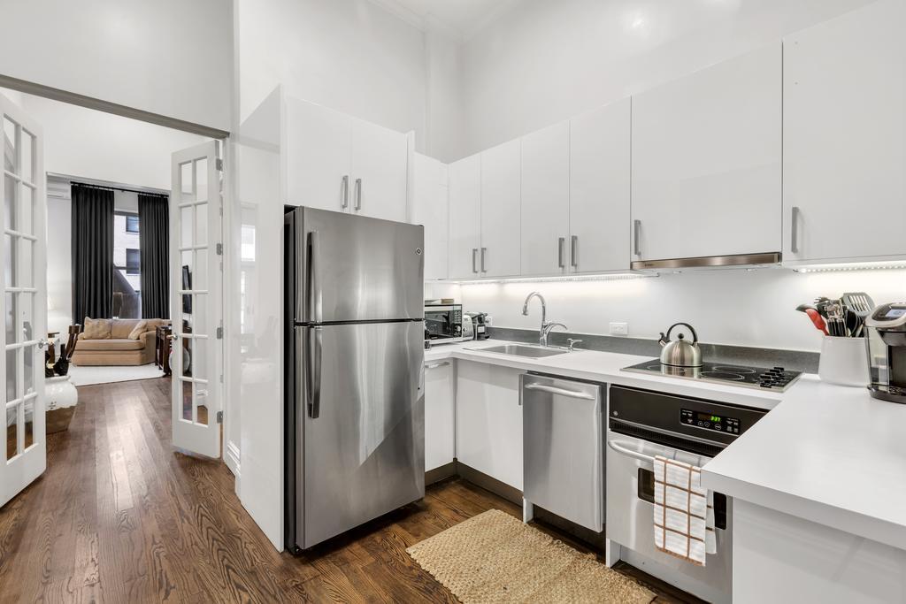 Apartment 3/2 Columbus Circle #3